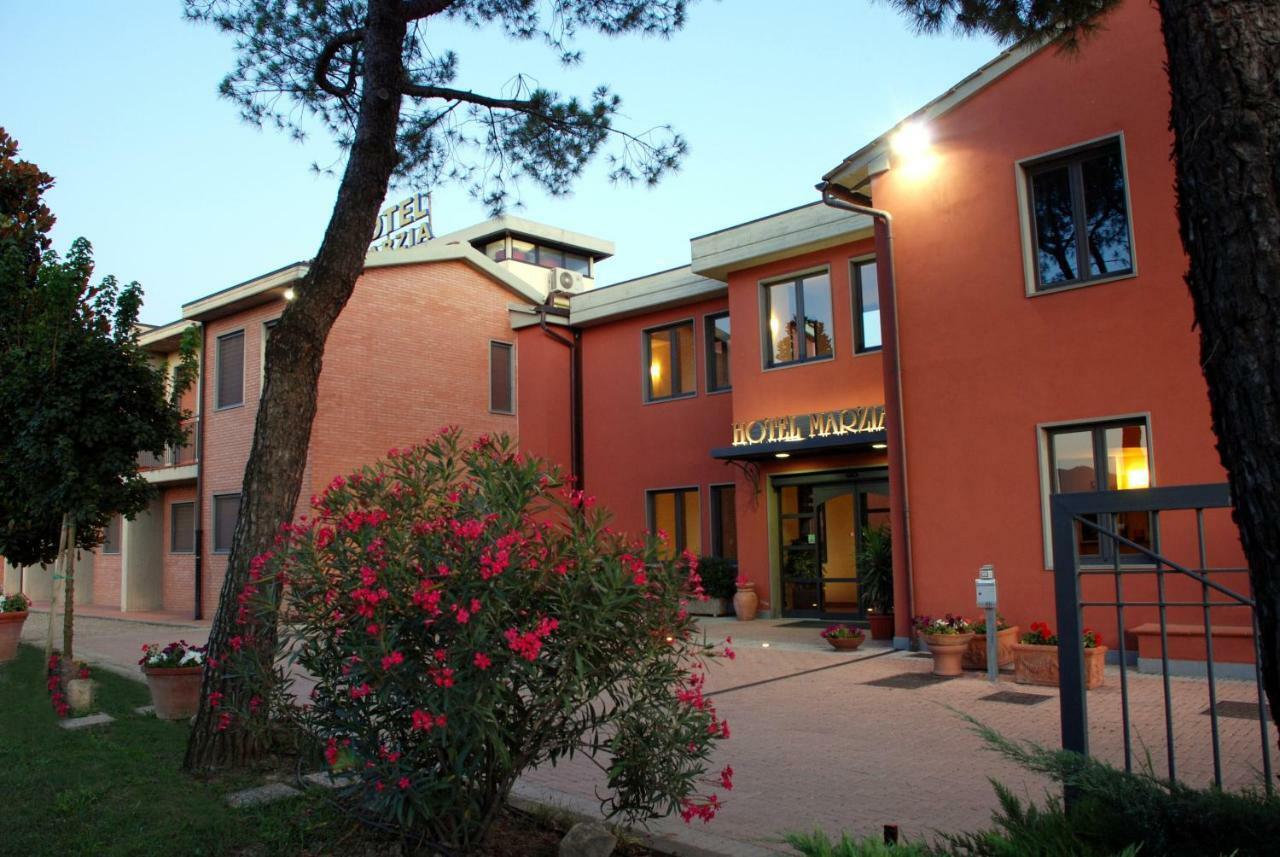 Hotel Marzia Scandicci Kültér fotó