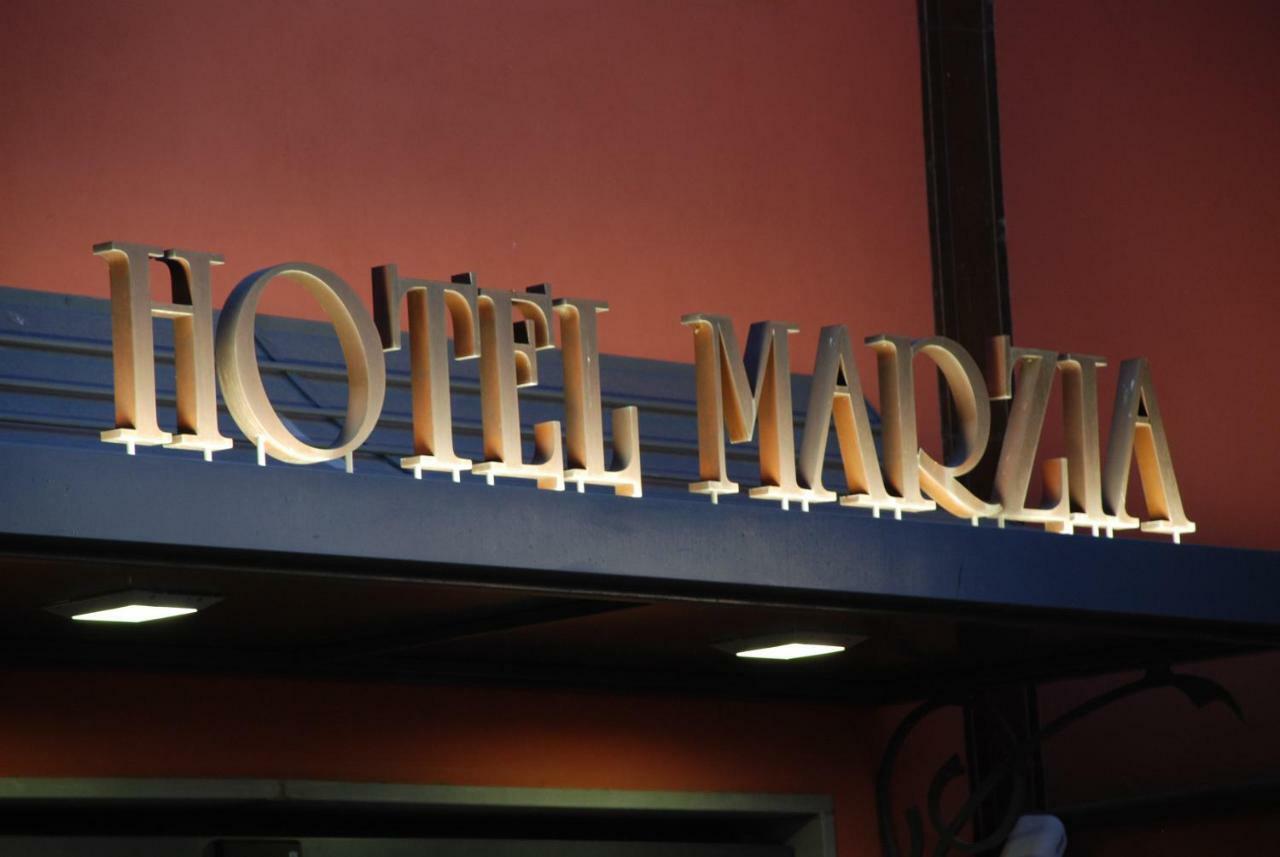 Hotel Marzia Scandicci Kültér fotó